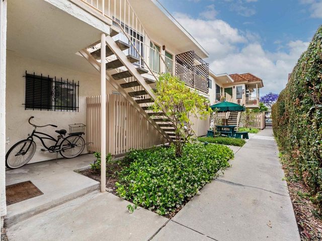 4522 Oregon Street, San Diego, CA 92116