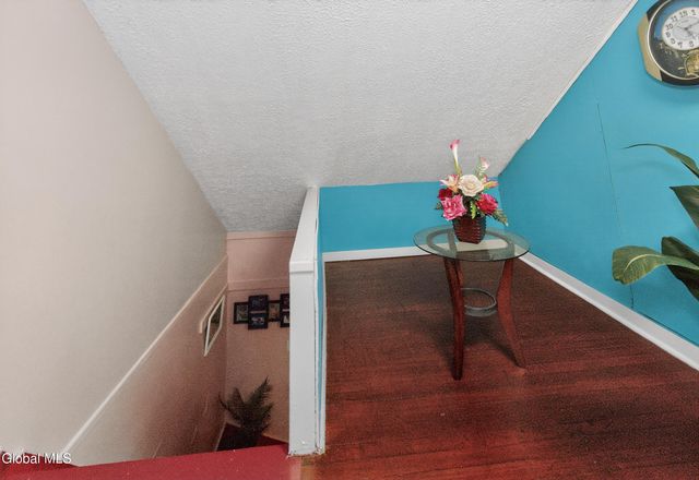 1064 Lexington Avenue, Schenectady, NY 12309