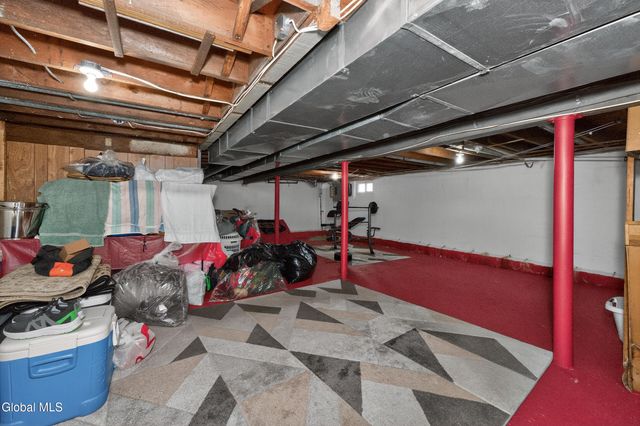 1064 Lexington Avenue, Schenectady, NY 12309