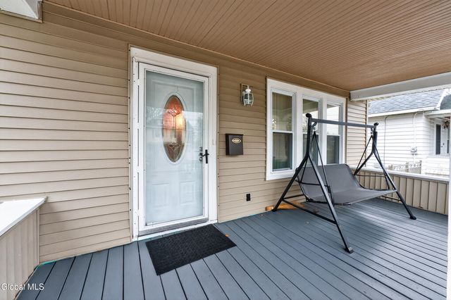 1064 Lexington Avenue, Schenectady, NY 12309