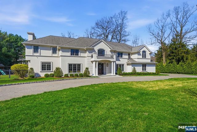257 Truman Drive, Cresskill, NJ 07626