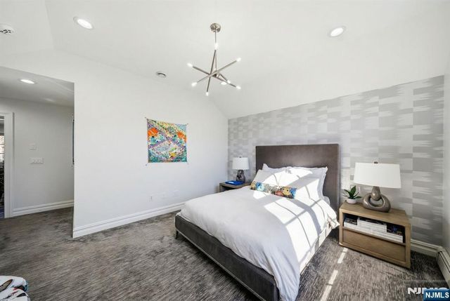 257 Truman Drive, Cresskill, NJ 07626