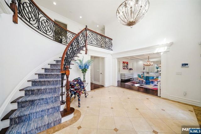 257 Truman Drive, Cresskill, NJ 07626