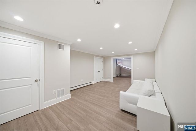 257 Truman Drive, Cresskill, NJ 07626