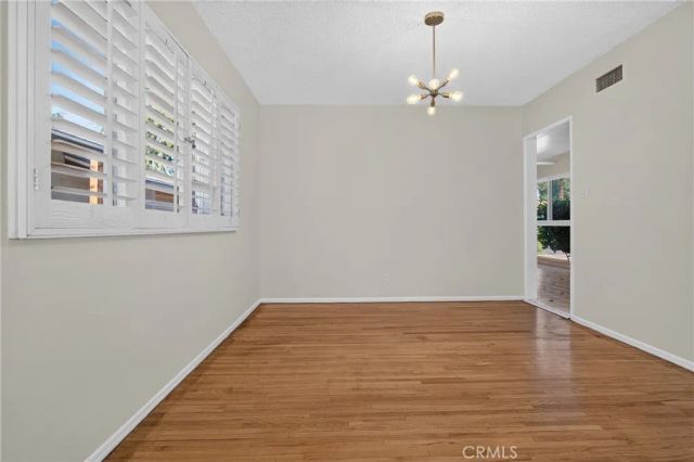 7928 Owensmouth, Canoga Park, CA 91304