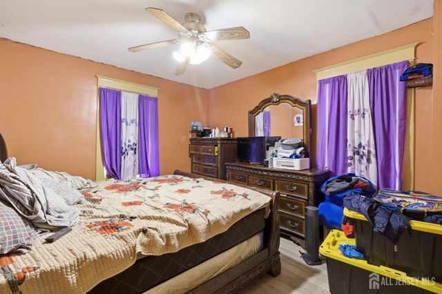 54 E Pennsylvania Avenue, Avenel, NJ 07001