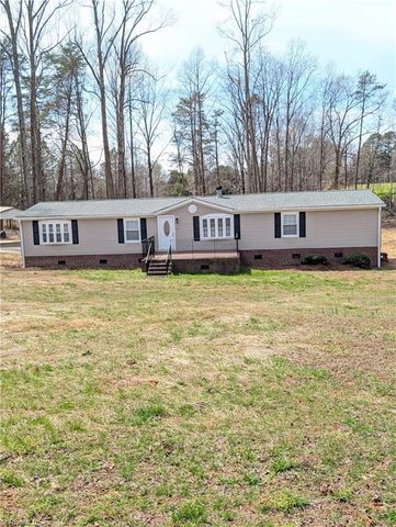 162 Albert Road, Stokesdale, NC 27357
