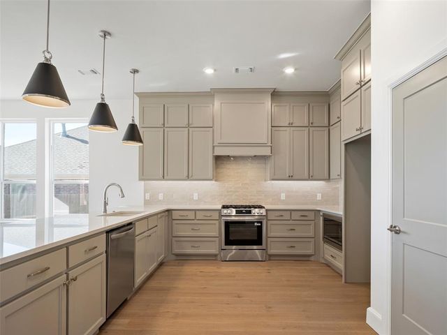 1432 SW 163rd Street, Oklahoma City, OK 73170
