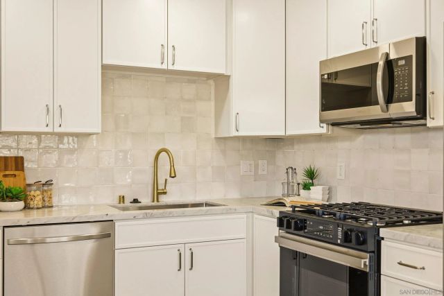 12043 Gay Rio, Lakeside, CA 92040