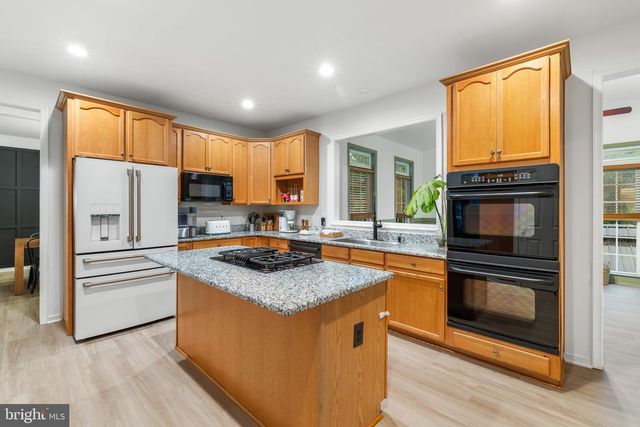 7102 CROWN JEWELS CT, Fredericksburg, VA 22407