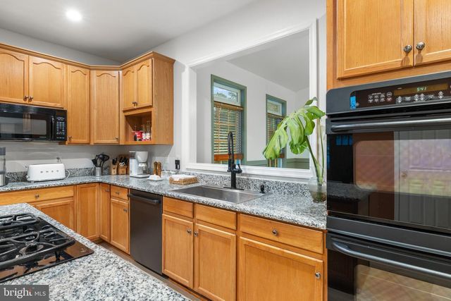 7102 CROWN JEWELS CT, Fredericksburg, VA 22407