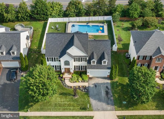 7102 CROWN JEWELS CT, Fredericksburg, VA 22407