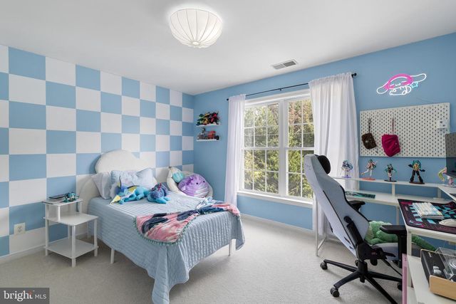 7102 CROWN JEWELS CT, Fredericksburg, VA 22407