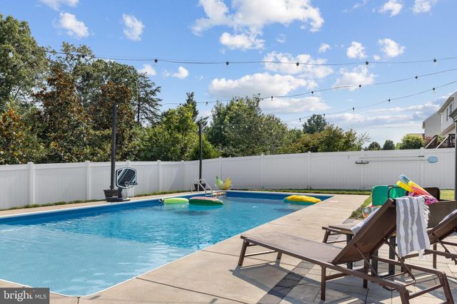 7102 CROWN JEWELS CT, Fredericksburg, VA 22407