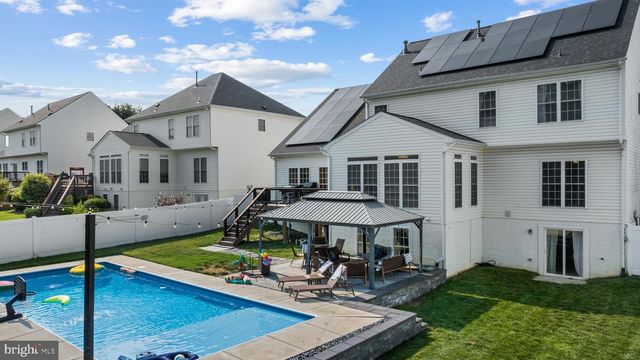7102 CROWN JEWELS CT, Fredericksburg, VA 22407