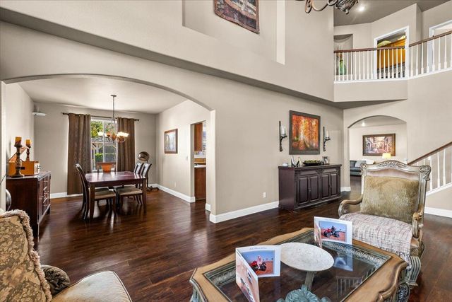 4020 Calistoga, Modesto, CA 95356