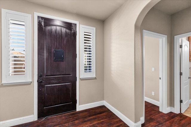 4020 Calistoga, Modesto, CA 95356