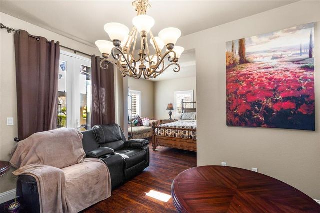 4020 Calistoga, Modesto, CA 95356