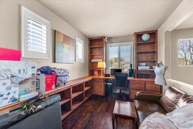 4020 Calistoga, Modesto, CA 95356