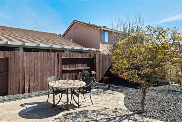 4020 Calistoga, Modesto, CA 95356