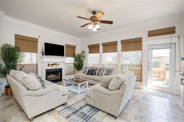 15418 GRASS CAY Ct A, Corpus Christi, TX 78418