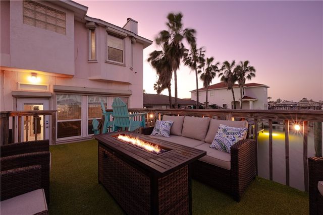 15418 GRASS CAY Ct A, Corpus Christi, TX 78418