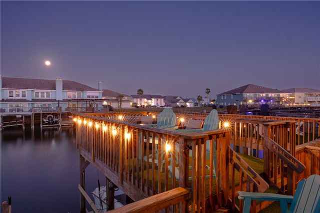 15418 GRASS CAY Ct A, Corpus Christi, TX 78418