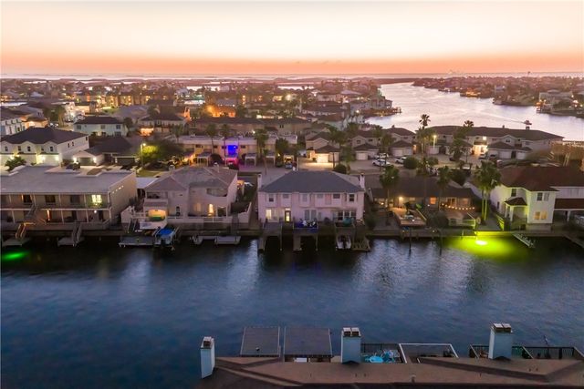 15418 GRASS CAY Ct A, Corpus Christi, TX 78418