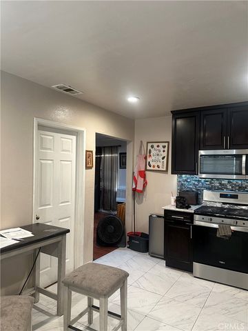 598 E Wilson, Rialto, CA 92376