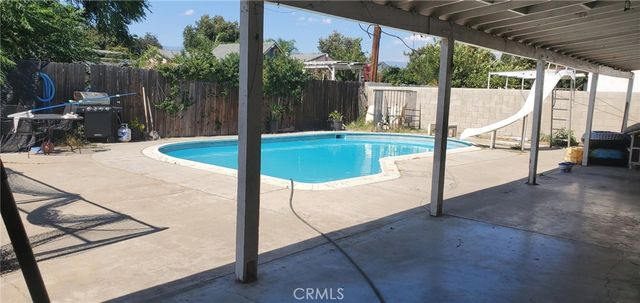 598 E Wilson, Rialto, CA 92376