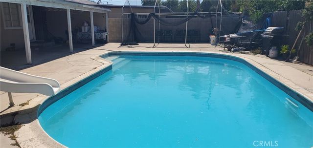 598 E Wilson, Rialto, CA 92376