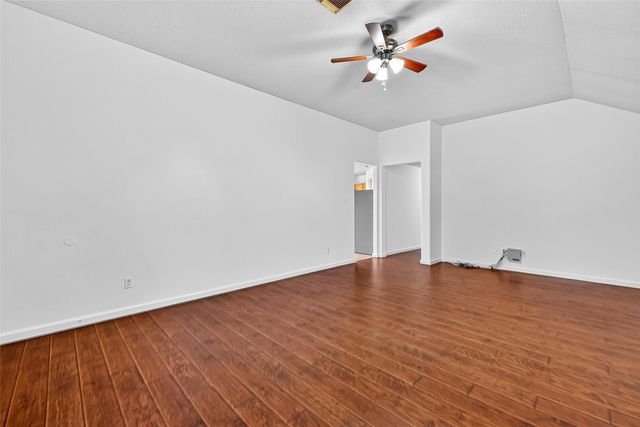 19439 Hillside Springs Circle, Houston, TX 77084
