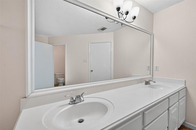 19439 Hillside Springs Circle, Houston, TX 77084