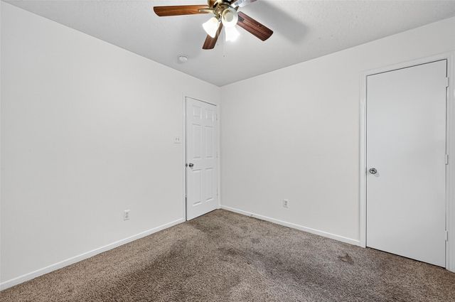 19439 Hillside Springs Circle, Houston, TX 77084