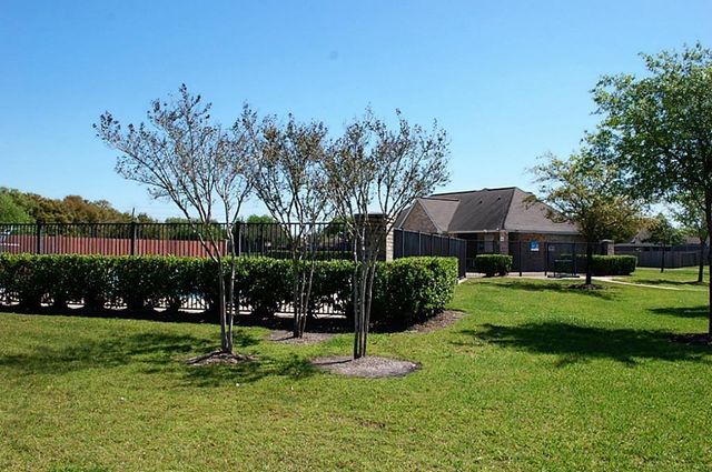 19439 Hillside Springs Circle, Houston, TX 77084