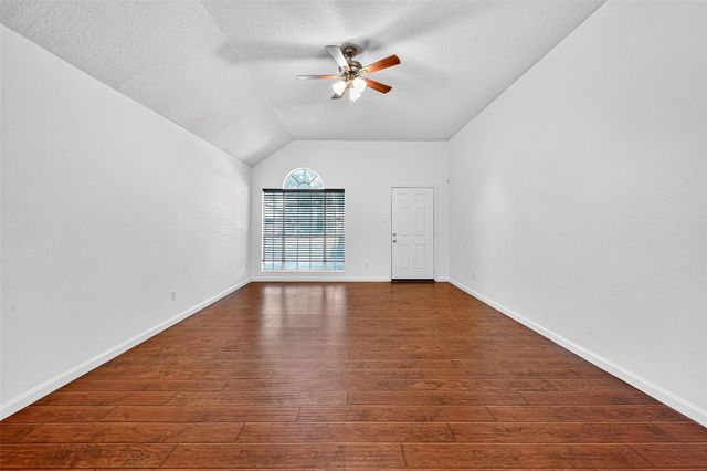 19439 Hillside Springs Circle, Houston, TX 77084
