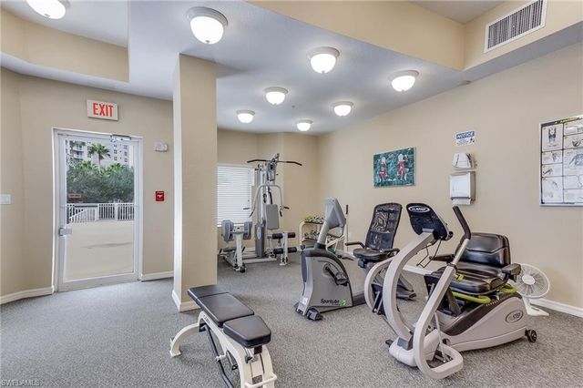 4183 Bay Beach LN 374, Fort Myers Beach, FL 33931