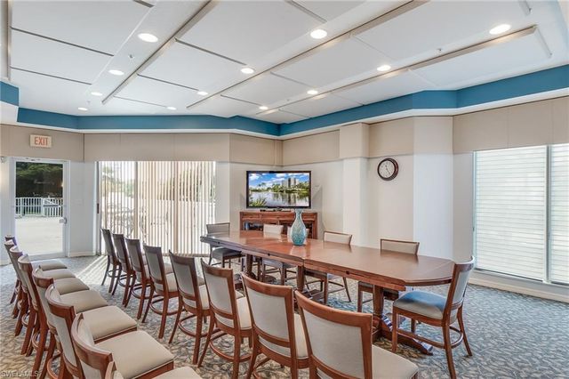 4183 Bay Beach LN 374, Fort Myers Beach, FL 33931