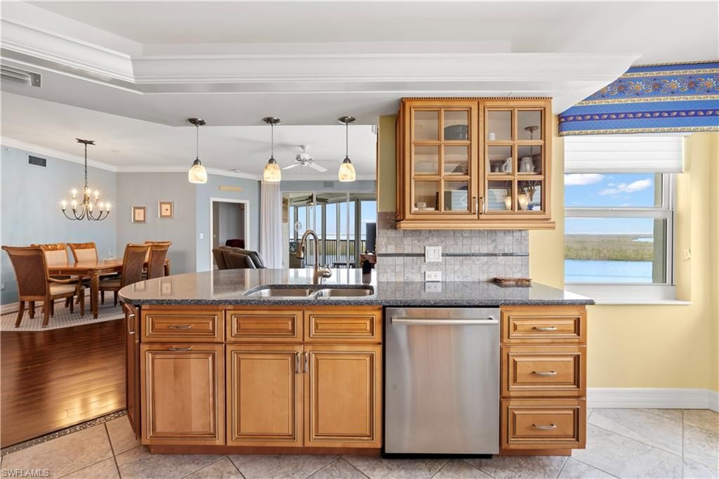 4183 Bay Beach LN 374, FORT MYERS BEACH, FL 33931 — photo 3