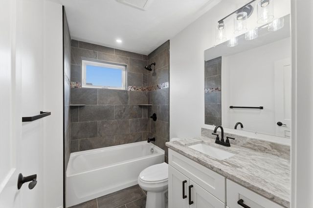 36 Colonial Rd., Webster, MA 01570