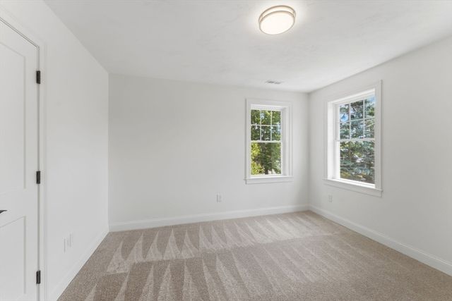 36 Colonial Rd., Webster, MA 01570
