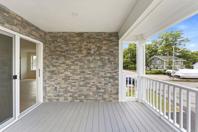 36 Colonial Rd., Webster, MA 01570