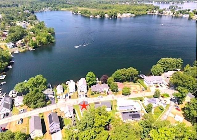 36 Colonial Rd., Webster, MA 01570