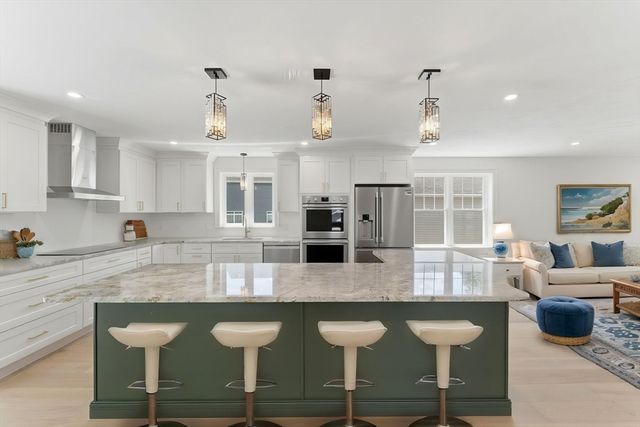 36 Colonial Rd., Webster, MA 01570