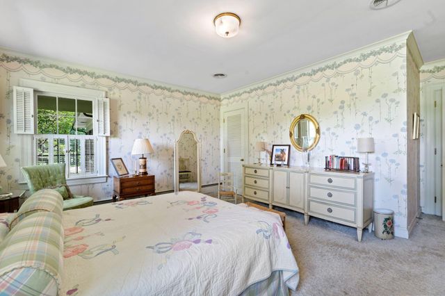 4036 N Cleveland Road, Lexington, KY 40516