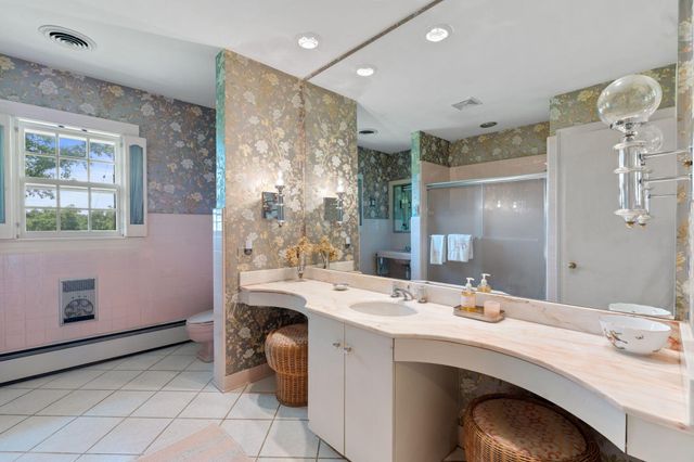 4036 N Cleveland Road, Lexington, KY 40516