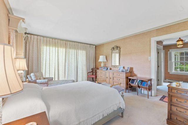 4036 N Cleveland Road, Lexington, KY 40516