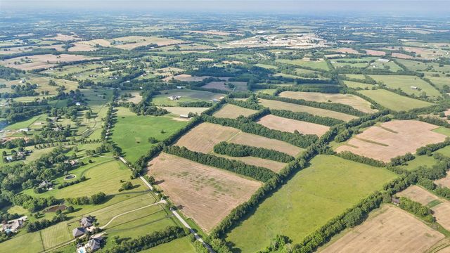 4036 N Cleveland Road, Lexington, KY 40516