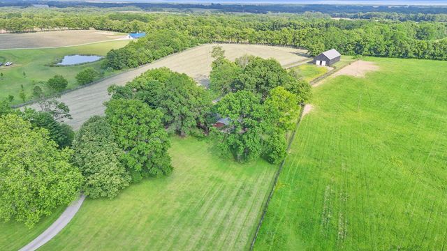 4036 N Cleveland Road, Lexington, KY 40516