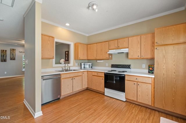 329 Commons Drive, Holly Springs, NC 27540
